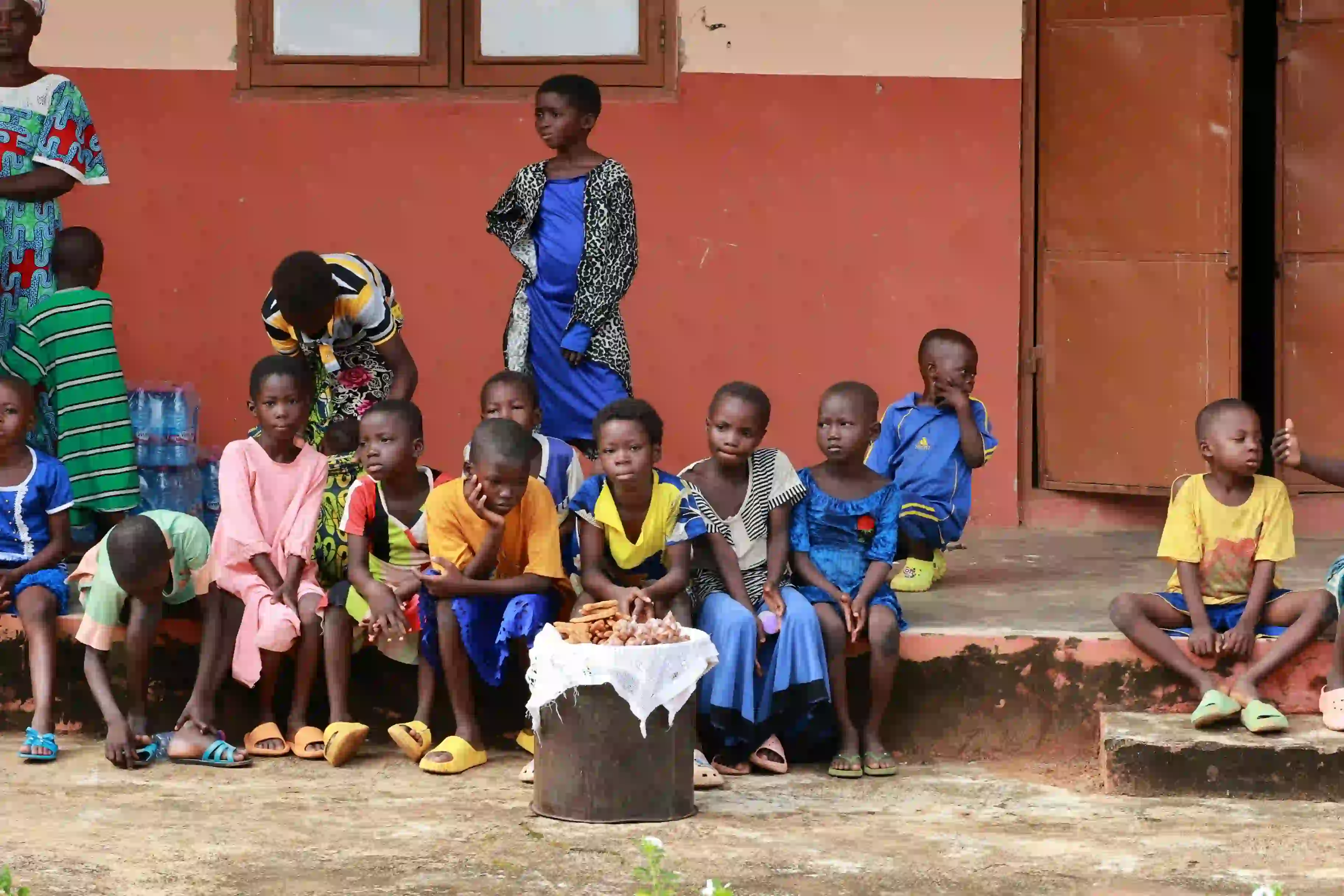 Teacher speaking during a learning session